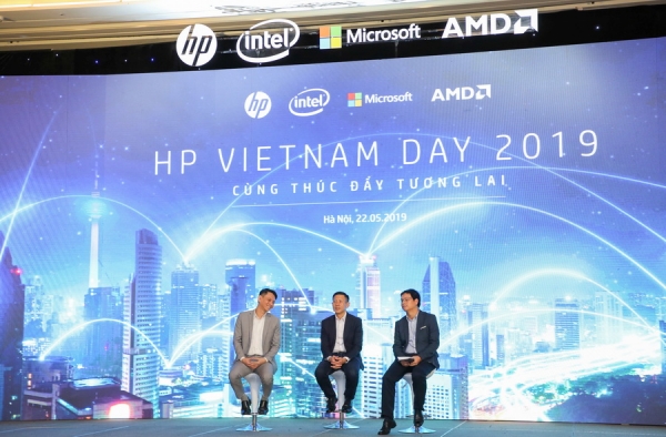 Các lãnh đạo cấp cao của HP tại sự kiện HP Vietnam Day 2019.